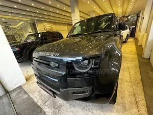 Land Rover Defender 110 X Dynamic 2025