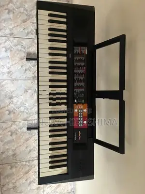 Yamaha PSR-F51 Keyboard With Stand