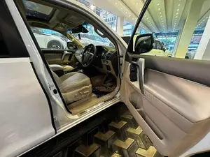 Toyota Land Cruiser Prado TRJ150 Black Edition 2023