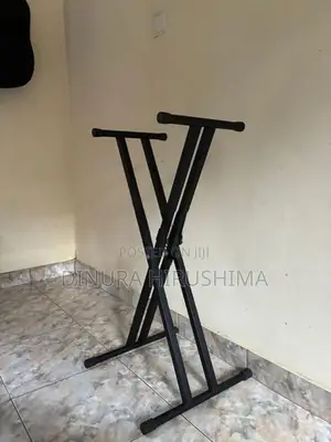 Yamaha PSR-F51 Keyboard With Stand