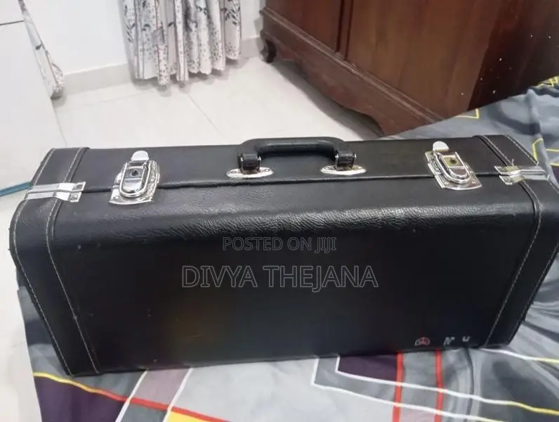 Yamaha YTR-3335 Gold Trumpet