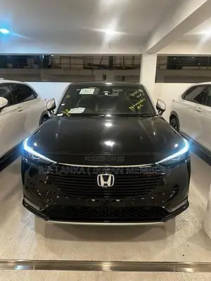 Honda Vezel Z PLAY MOONROOF 2023