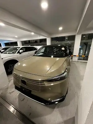 Honda Vezel Z PLAY MOONROOF 2023