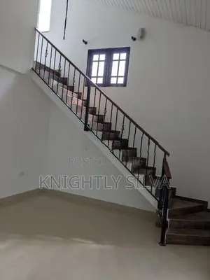 Upstairs House for Rent in Waligampitiya Ja Ela