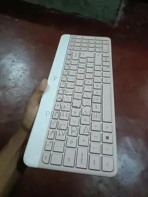 Logitech MK470 Slim Wireless Keyboard & Mouse Combo