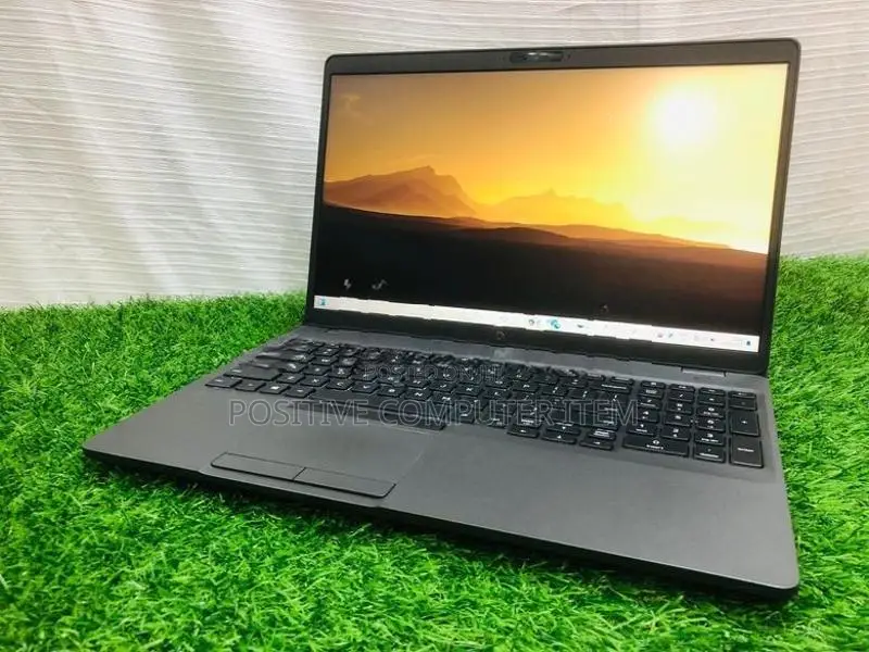 Dell Latitude 5500_15.6" Screen -i5 8th GEN 8GB RAM 256GB SSD