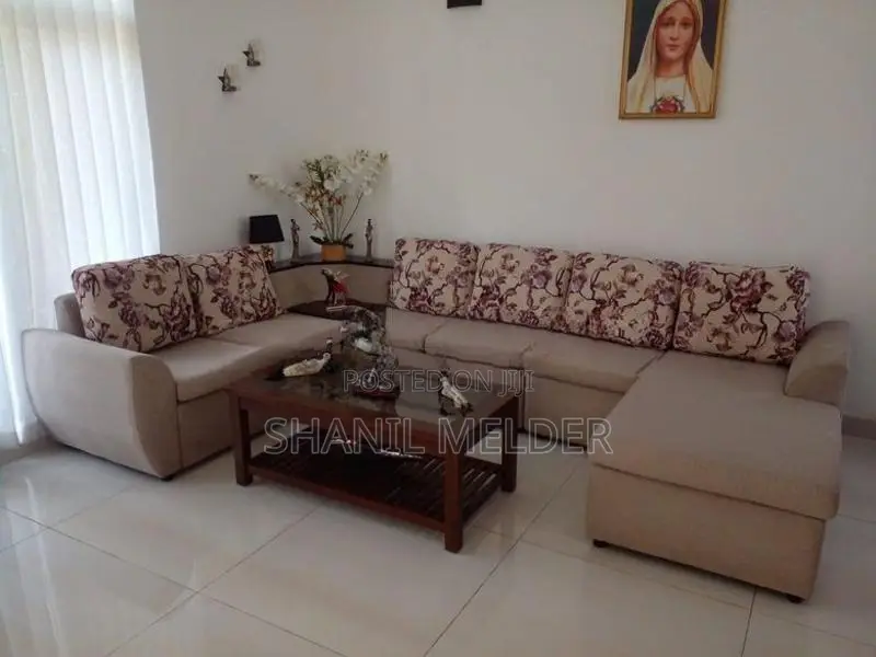 Damro U Sofa Set