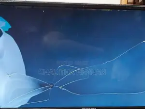 Nikai LED 32 inch HD TV