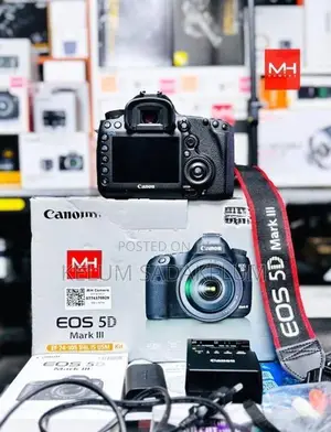 Canon EOS 5D Mark lll Full Frame Camera Body