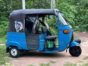 Bajaj RE 2009
