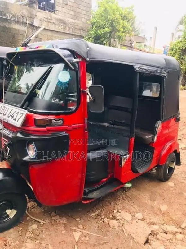 Bajaj RE 2020
