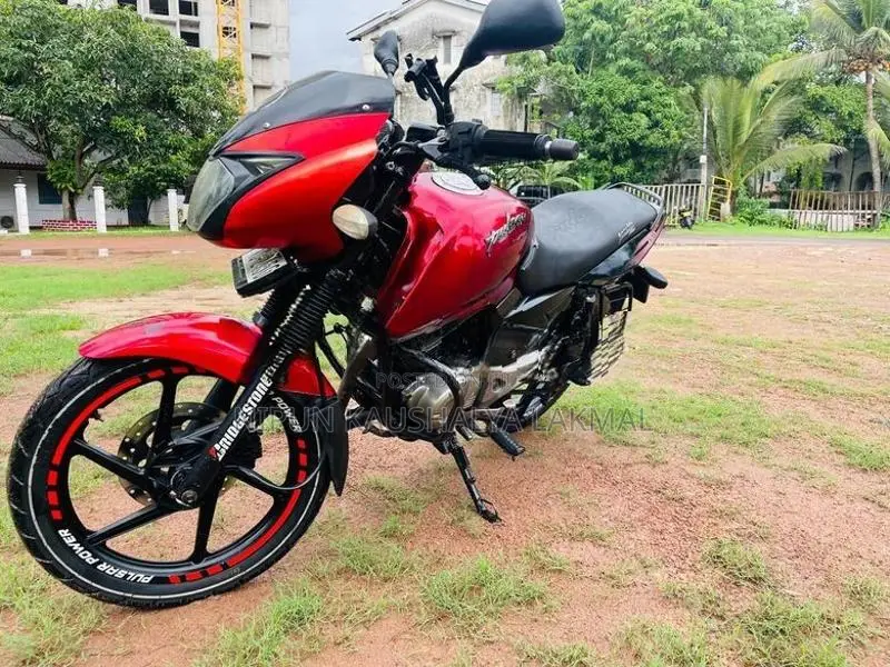 Bajaj Pulsar 150 2011