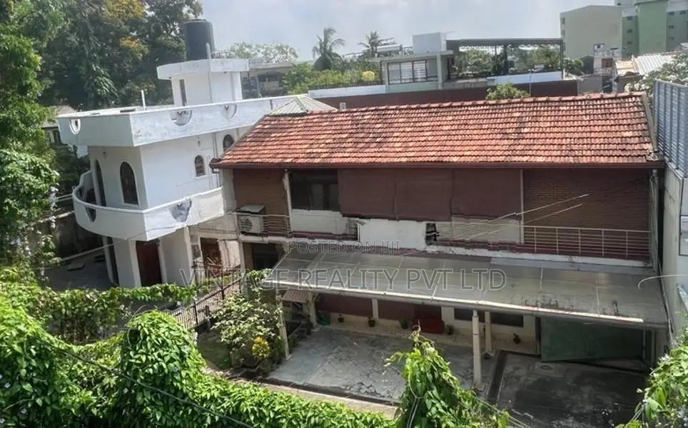 2 Unit Houses For Sale In Kirula Road Colombo 5