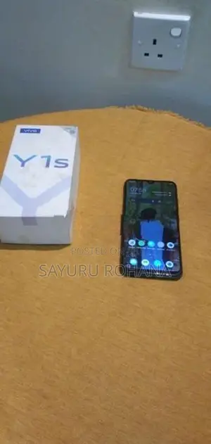 Vivo Y1s (Used)