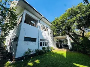 (AF916) Spacious Residential House for Sale – Pamankade, Colombo 06