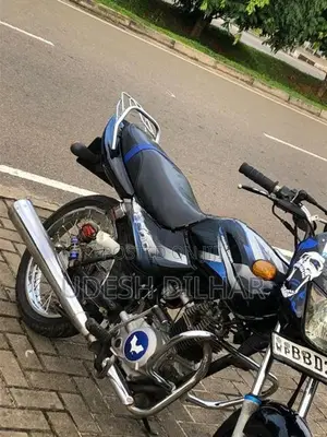 Bajaj CT100 2014