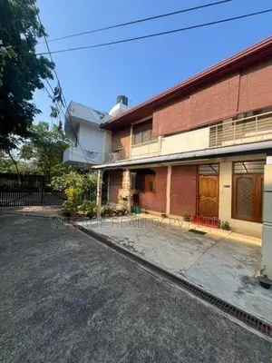 2 Unit Houses For Sale In Kirula Road Colombo 5