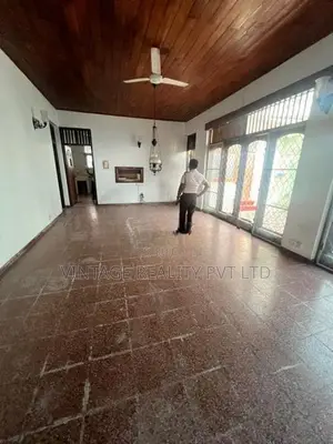 2 Unit Houses For Sale In Kirula Road Colombo 5
