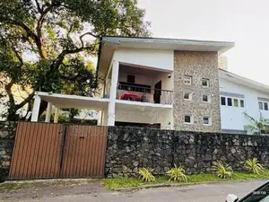 (AF916) Spacious Residential House for Sale – Pamankade, Colombo 06