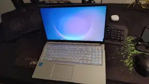 ASUS Vivobook 15