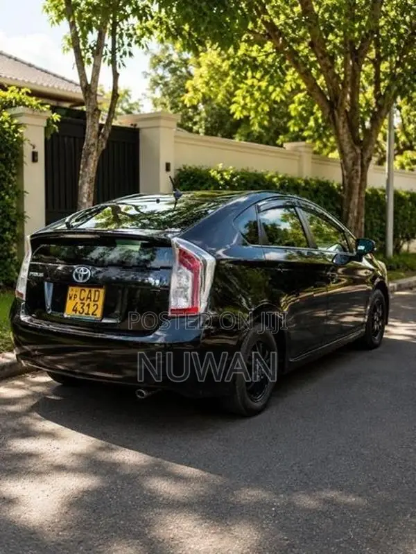 Toyota Prius 2014