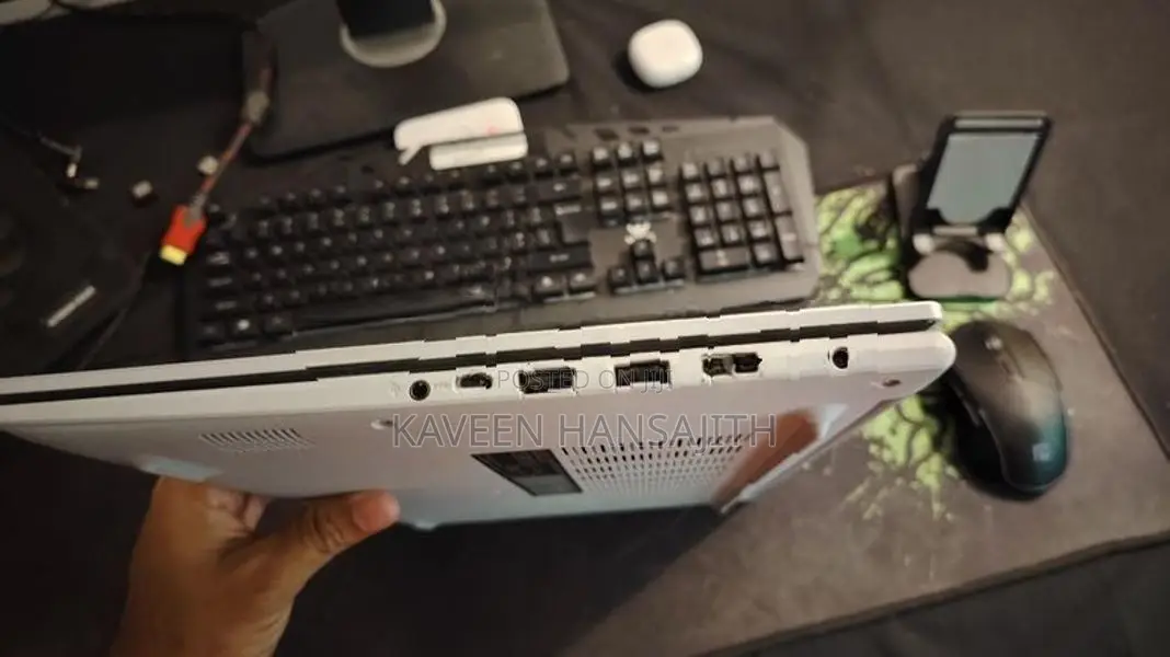 ASUS Vivobook 15