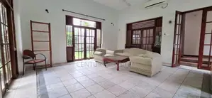 with swimming pool House for sale Battaramulla