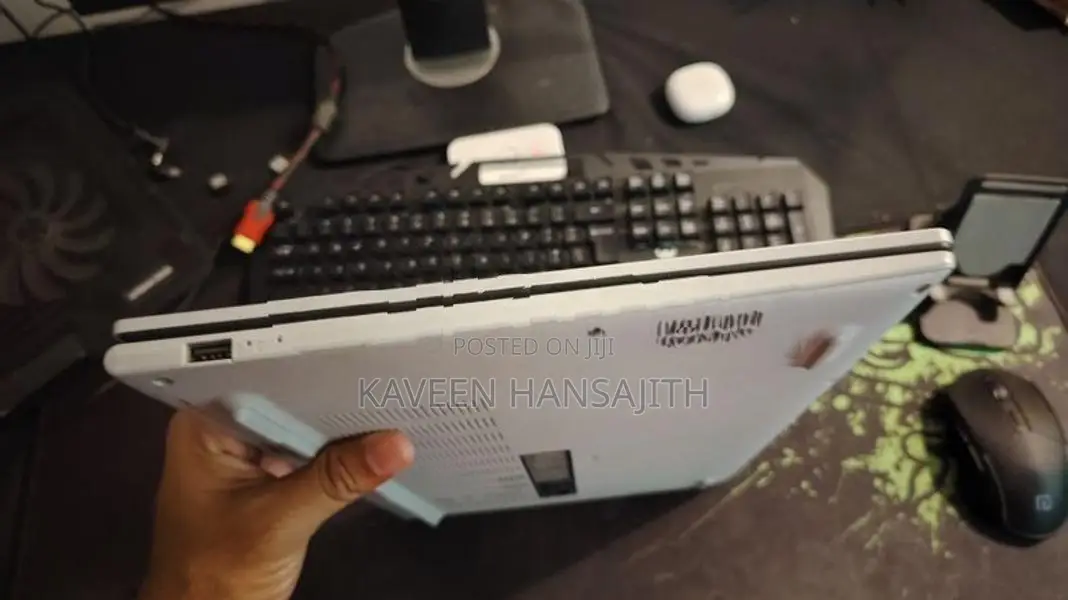 ASUS Vivobook 15