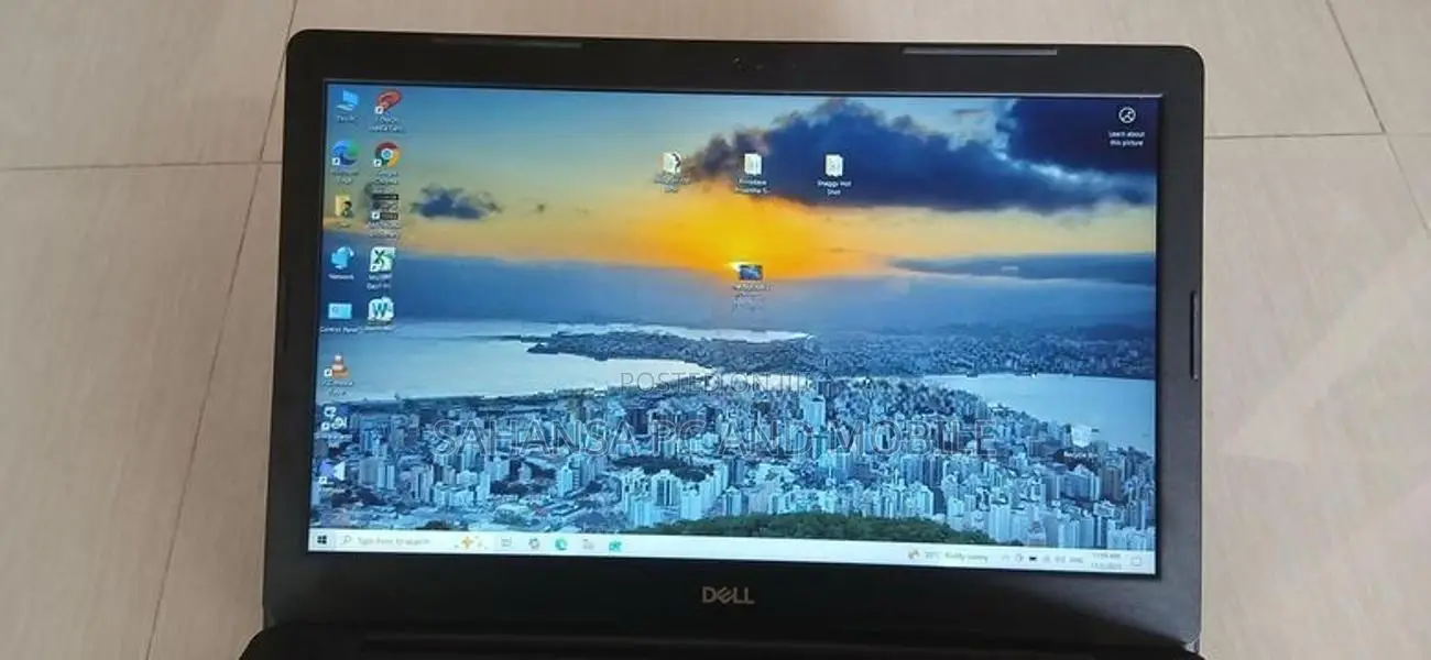 Dell i3 1.20Ghz 10th Gen 08GB/256GB+500GB Laptop