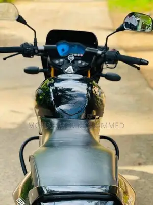 Bajaj Pulsar 150 2017