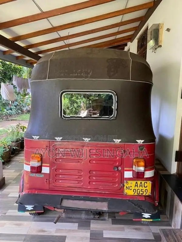 Bajaj RE Three Wheeler 2012