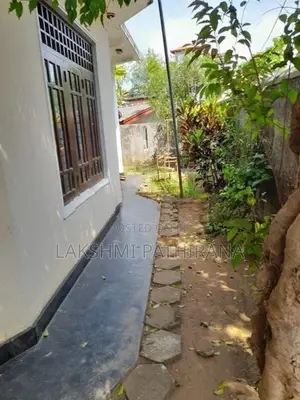 4BR House for Sale In Daulagala