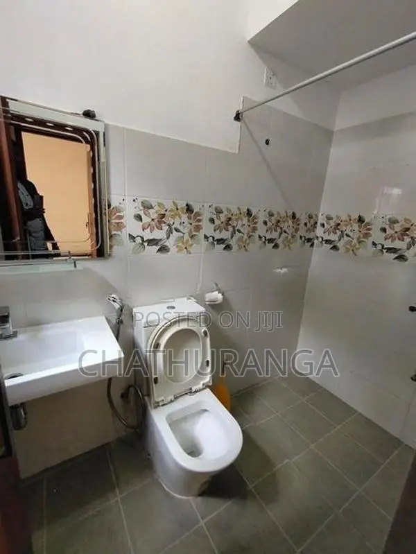 2 Story House for Sale Near Highway Entrance Kadawatha