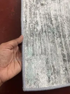 Velvet Touch Rug 7x5Ft