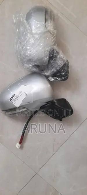 Toyota Prius ZVW 30 2009 -15 Side Mirrors