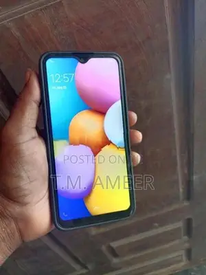 Vivo Y1s (Used)