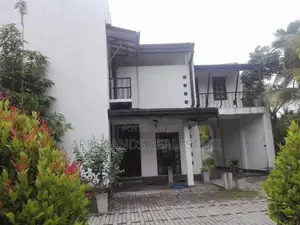 (RR332) Fully Furnished Two Storey House for Rent in Bandaragama