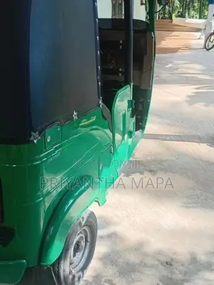 Bajaj RE Three Wheeler 2025