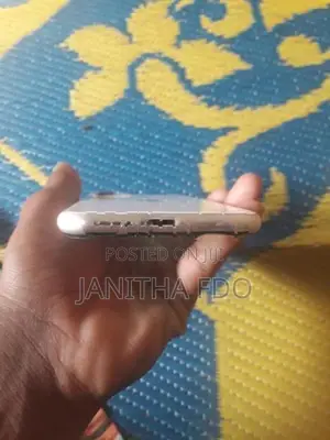 Apple iPhone 11 128GB (Used)