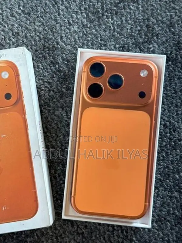 Apple iPhone 17 Pro 256GB Cosmic Orange (Used)