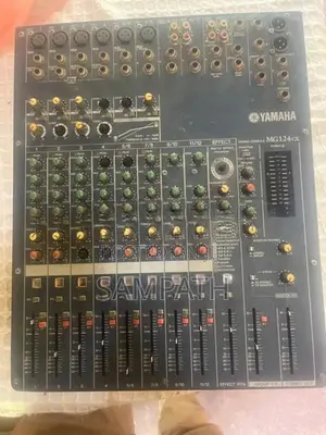 Yamaha MG 124cx