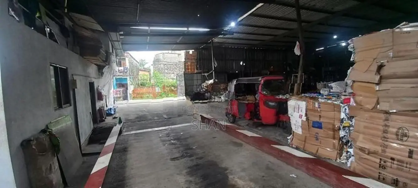 Warehouse for Sale in Wellampitiya