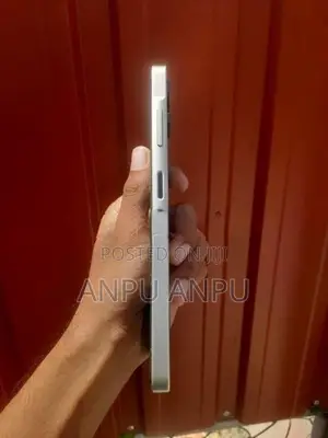 Samsung Galaxy A06 (Used)