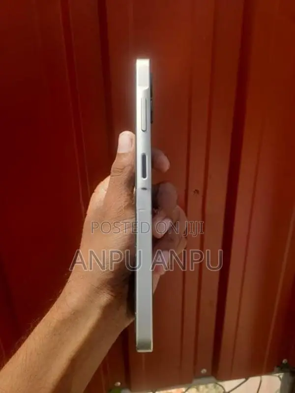 Samsung Galaxy A06 (Used)