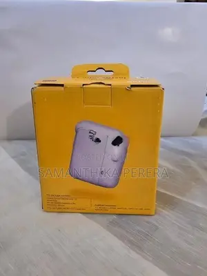 Fujifilm Instax Mini 12