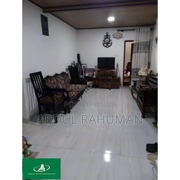 2 Story 7 Rooms House for rent Panipitiya Kalalgoda