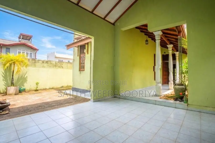 House For Sale - Katubedda