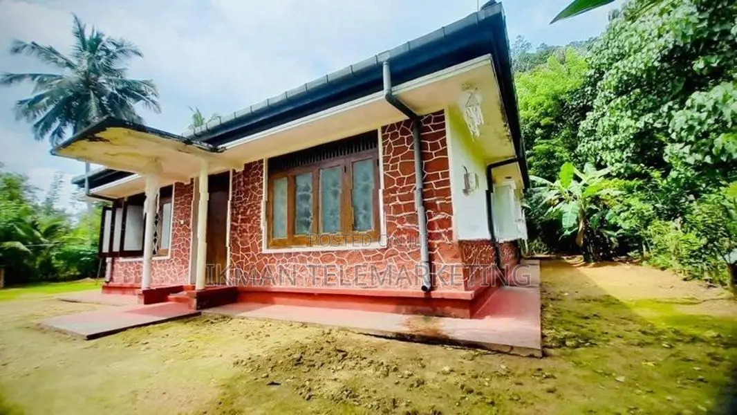 House With Land for Sale – Ovilana, Near Palligoda Road