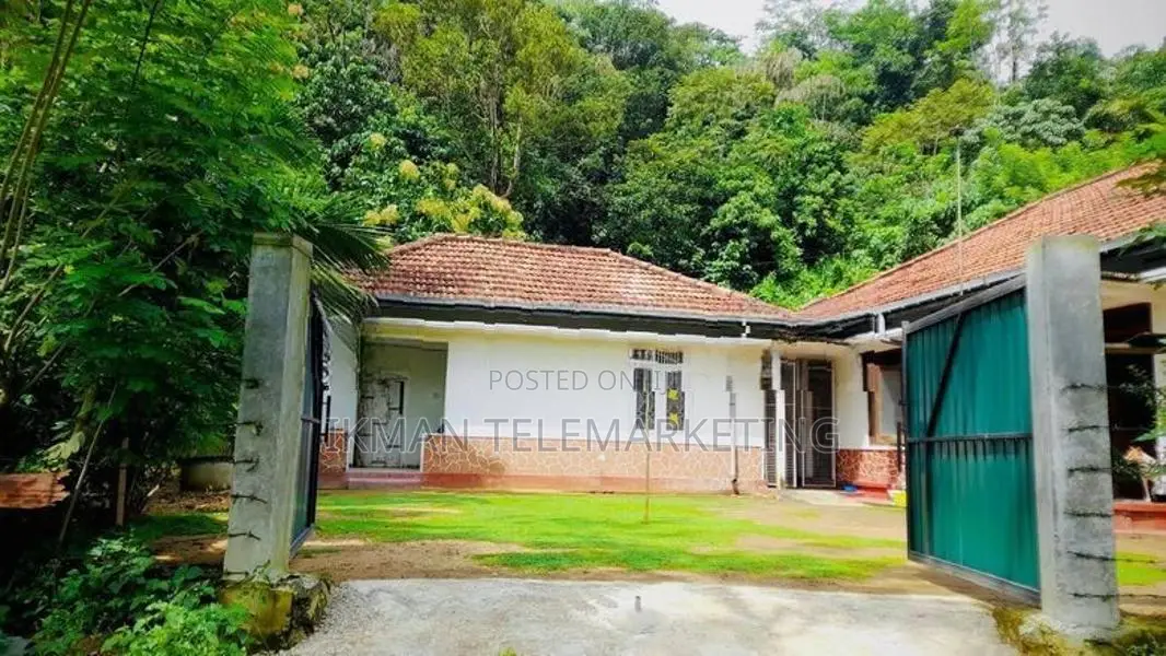 House With Land for Sale – Ovilana, Near Palligoda Road