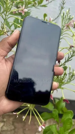 Apple iPhone XS (Used)